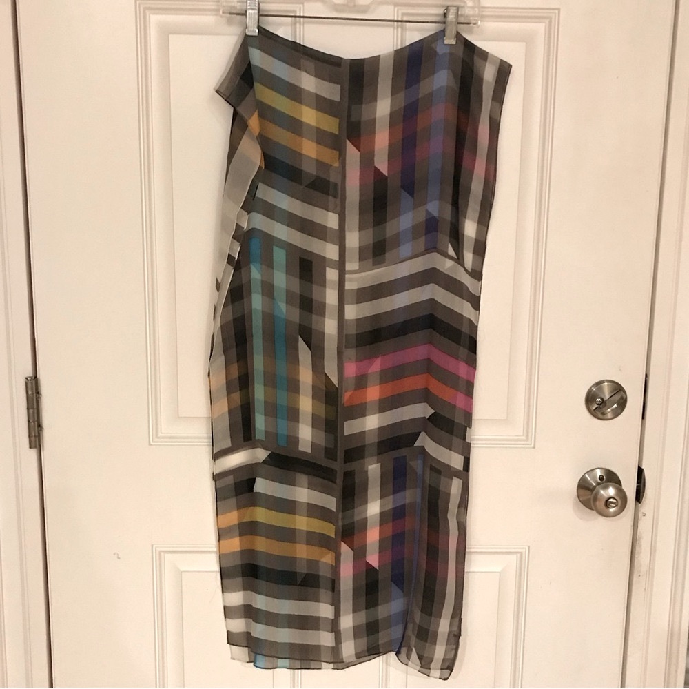 PER SE 100% Silk Scarf *Colorful Linear Print* - Picture 10 of 13
